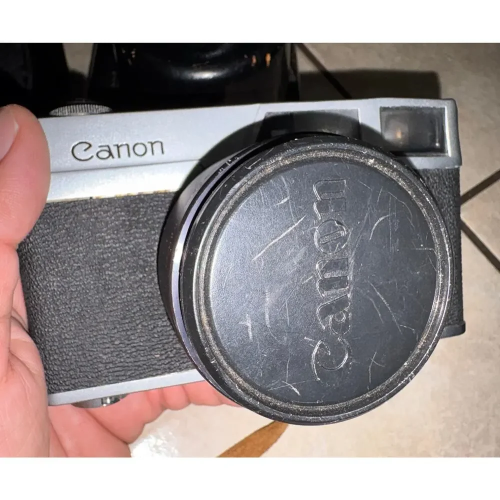 Vintage Canon canonet camera 45mm
